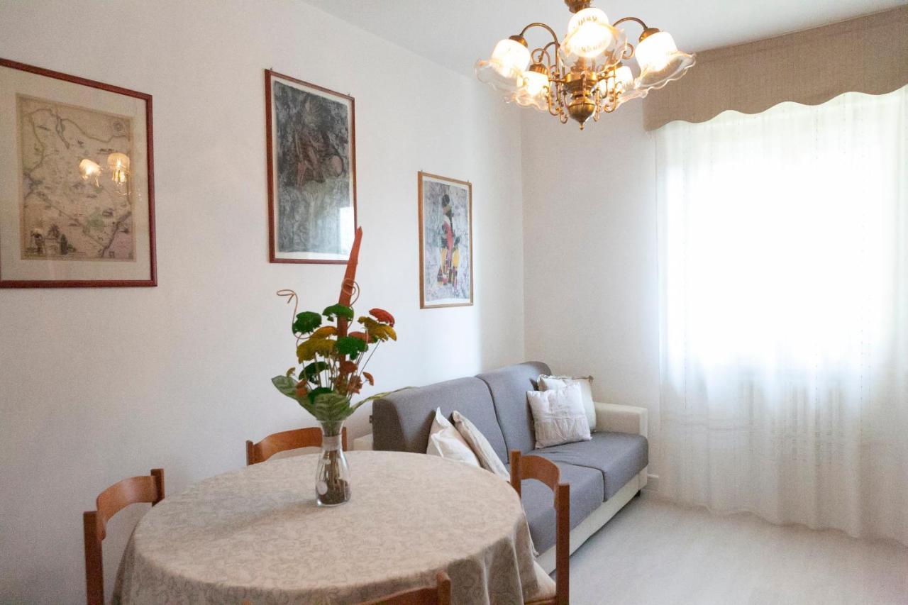 Appartamento Casa Vacanze Enjoy 아시시 외부 사진