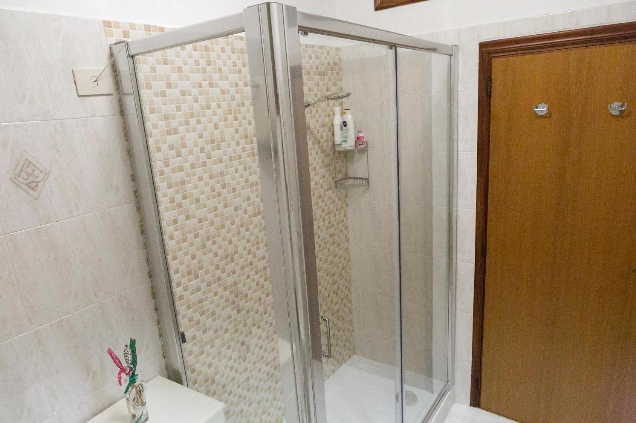 Appartamento Casa Vacanze Enjoy 아시시 외부 사진